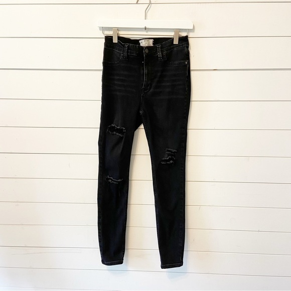 Free People | Black High Rise Distressed  Skinny Jeans Size 27 - Picture 1 of 10